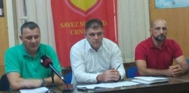 Црногорски ватрогасци: Живот виси о концу, а плата мала