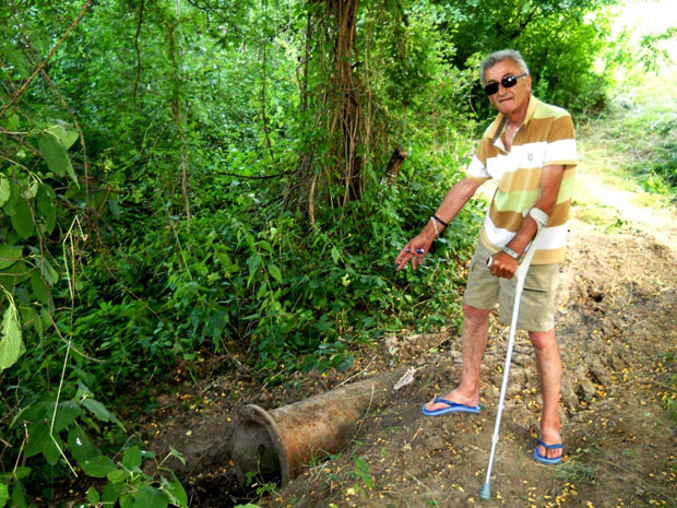 ВОДЕ БИТКУ ОКО ЦЕВИ: Повратник из Париза заратио са комшијама