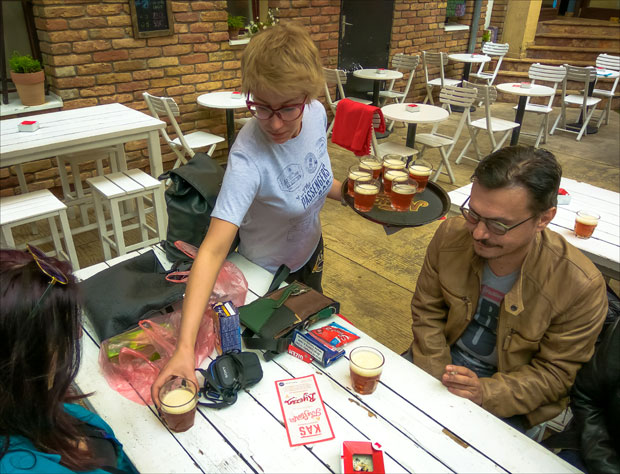 Путевима напитка од јечма