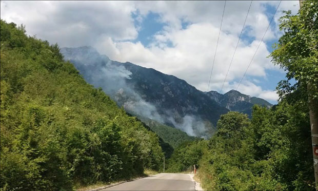 Пожар на планини Чврсници се шири; Реактивирао се пожар код Мостара