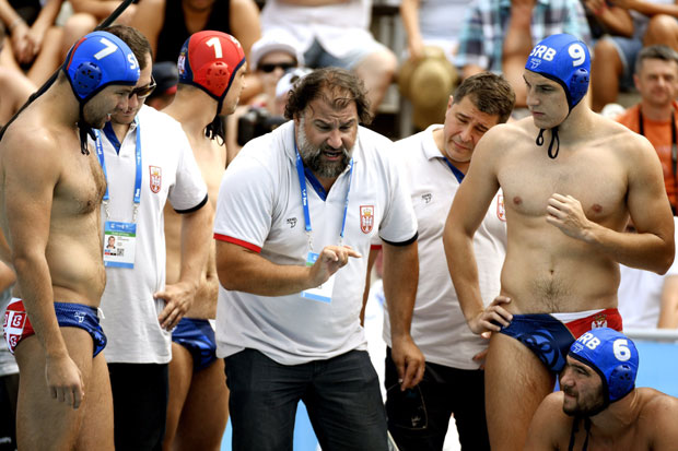 Савић: Желе да нам скину круну и откину главу