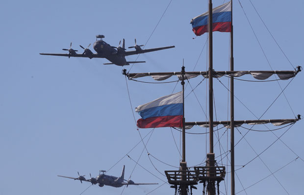 РУСИЈА ЈАЧА АВИЈАЦИЈУ: Војска добија 100 нових летелица