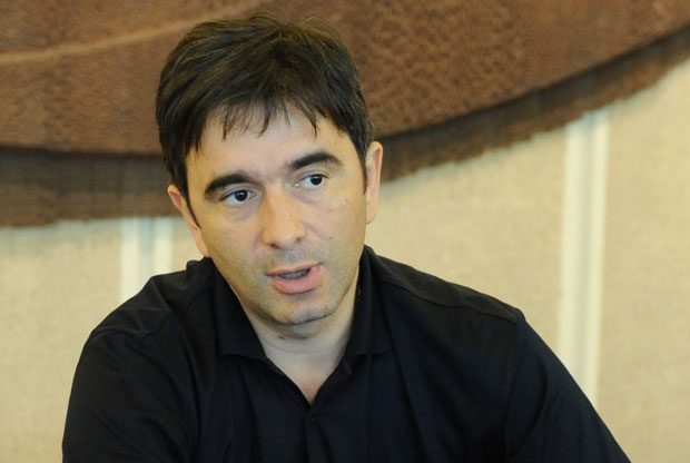 ПАСВОРД ПОДИГАО ТЕНЗИЈЕ: Форензичари траже Медојевићев рачунар