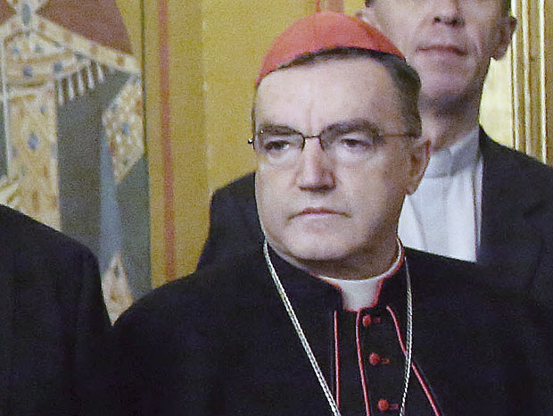 БОГАТ КОНТО КАРДИНАЛА БОЗАНИЋА: Загребачки надбискуп у банкарској афери