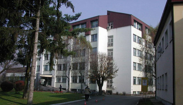 СКАНДАЛ У ГРАДИШЦИ: Oсобље Опште болнице украло 1.800 марака