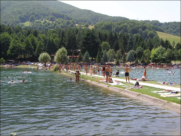 Купалишта у БиХ однела 11 живота