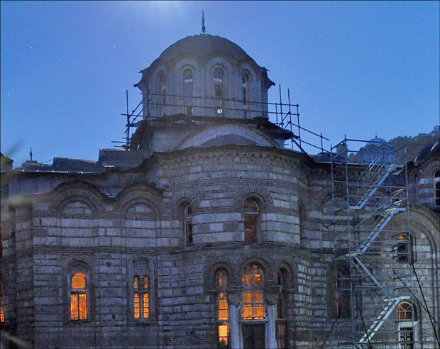 Седам милиона динара за обнову сале Синодика манастира Хиландар