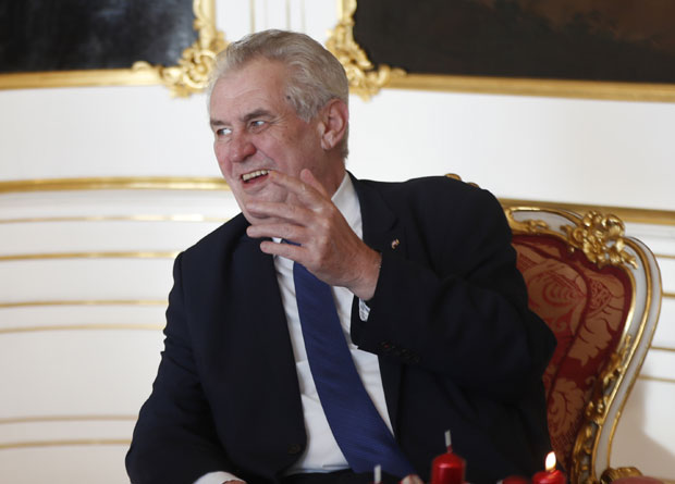 Чешки председник: Ауторитарни режими имају боље услове за пројекте