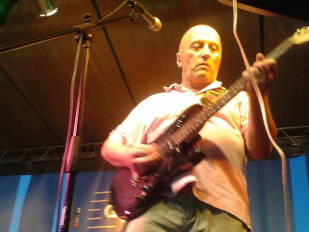 Певач насрнуо на социјалну радницу: Да ли знаш како се данас лако губи живот, удавићу те као пиле!