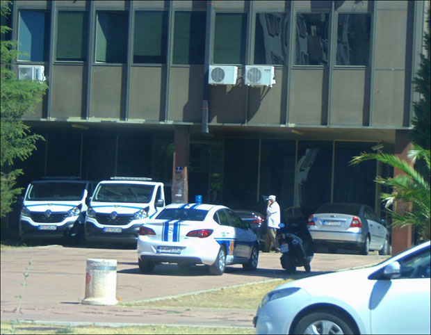 У Бару почело суђење због паљења возила командира полиције 