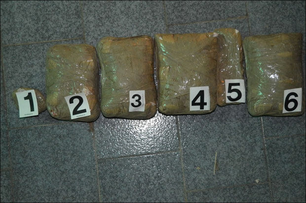 Дилери дроге у притвору