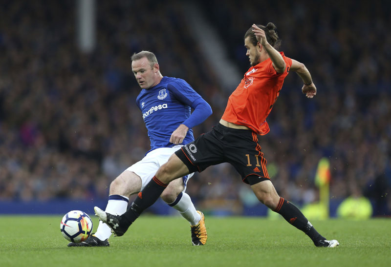 Руни срећан због дебија