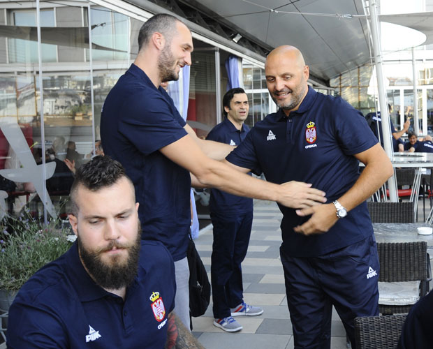 СИМОНОВИЋ ПРОПУШТА ЕП; Ђорђевић: Покварен план