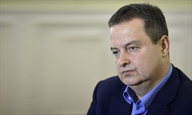 Дачић позвао Загреб да не суфинансира Томпсонов наступ