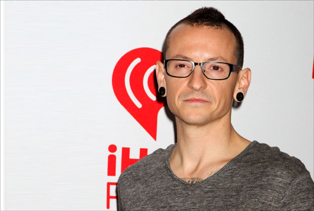 Сахрањен Честер