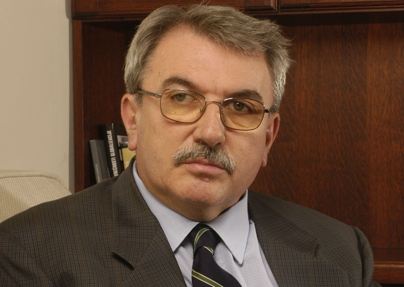 Данијел Цветићанин: Европа права и неправа