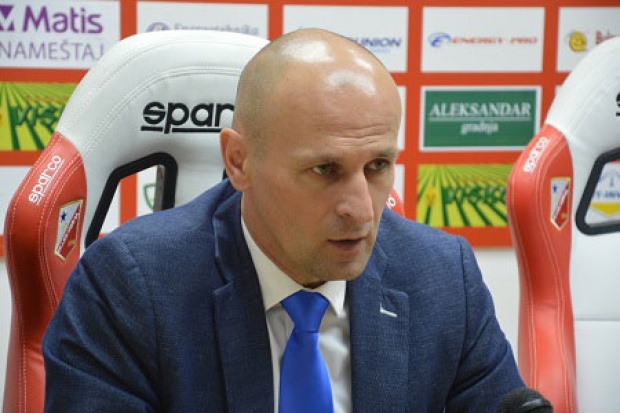 ШОК У НОВОМ САДУ: Тренер Војводине напустио клуб због премија за победу против Партизана