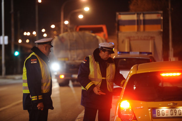 Из саобраћаја искључено 1.200 возача, 217 на трежњењу