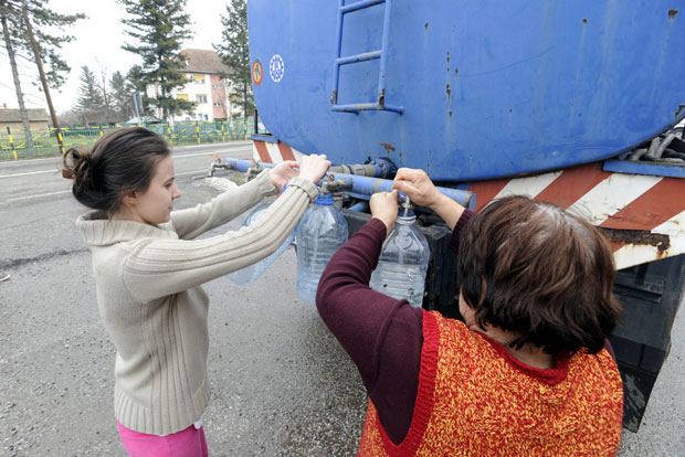 СЛАВОНСКИ БРОД БЕЗ ВОДЕ: Паника, кривична пријава...