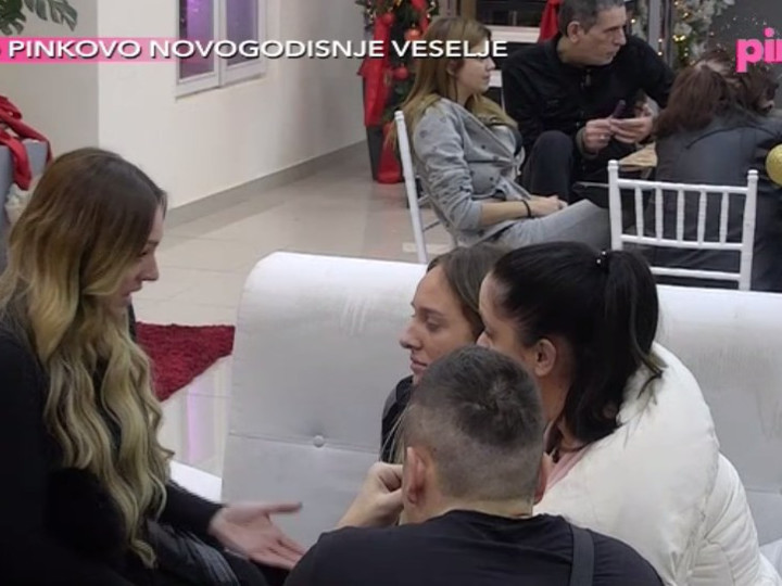 Анабела ушла у Задругу и рекла Луни: Какво црно пријатељство са Кијом, нема ту искрености (ВИДЕО)