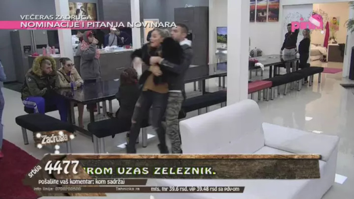 БРУТАЛНА СВАЂА У ЗАДРУЗИ: Анђело због Маце изнео Теодору, сви занемели! (ВИДЕО)
