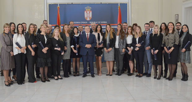 Дачић: Србија ојачала углед, има своје црвене линије