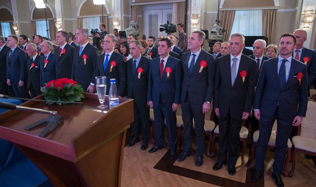 ДЕЦЕНИЈА ОД УСВАЈАЊА УСТАВА ЦГ: Срби и даље у другом плану