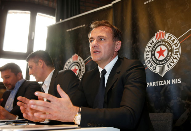 КК ПАРТИЗАН ДОБИО ПРЕДСЕДНИКА: Мијаиловић сео у Пековићеву фотељу