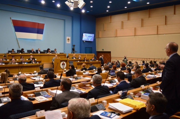 Лондон:Скупштина РС не може одлучивати о војним савезима