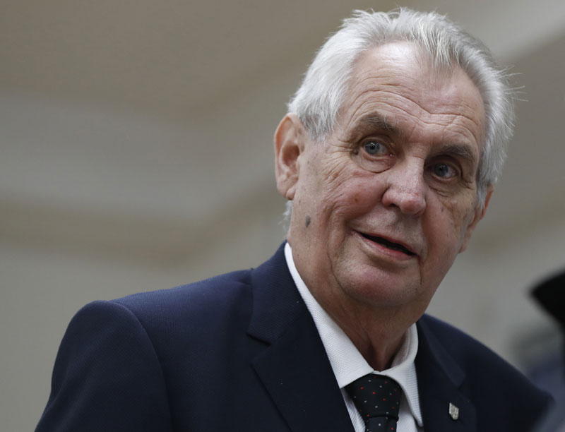 Чешка: Земан планира да Бабиша именује за мандатара владе; Хакерски напад на Канцеларију за статистику