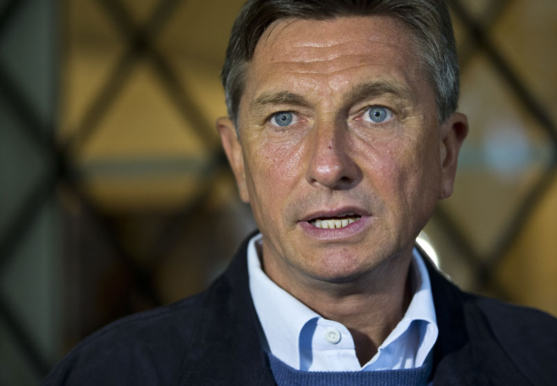 Пахор освојио 47 одсто, иде у други круг са Шарецом