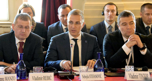 Стефановић: Нема безбедности без супротстављања криминалу, корупцији