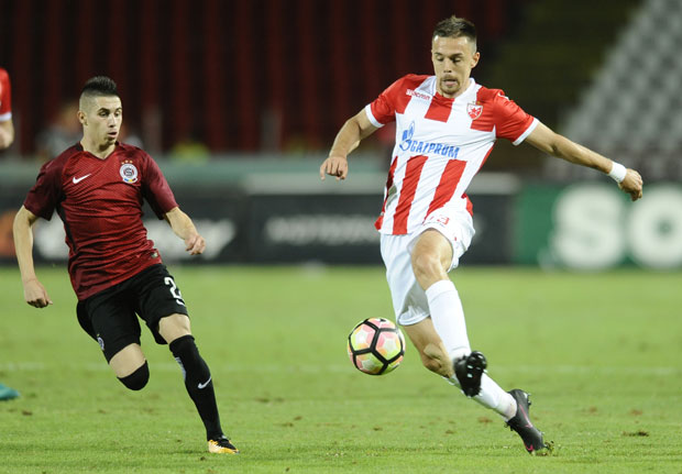 ПЛАВШИЋ ПОДРЖАО ЛЕ ТАЛЕКА: И мени су ногу сломили играчи Младости, а тренер Миловановић је рекао да се момак само оклизнуо