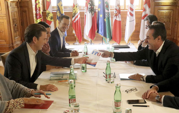 КРИЗА У АУСТРИЈИ: Противници ФПО најављују демонстрације