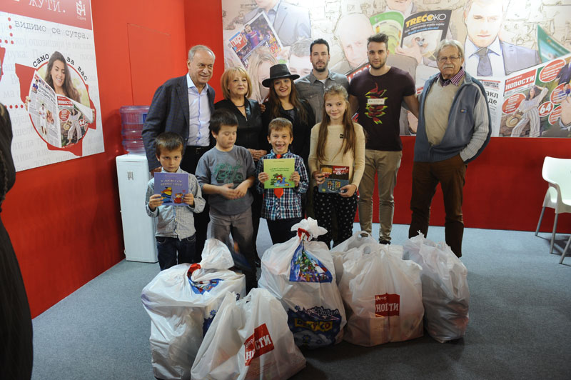 Радост породице са једанаесторо деце (ВИДЕО)