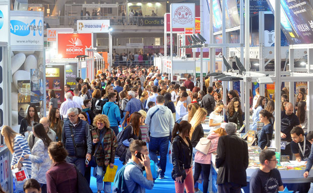 Блогерке против писаца