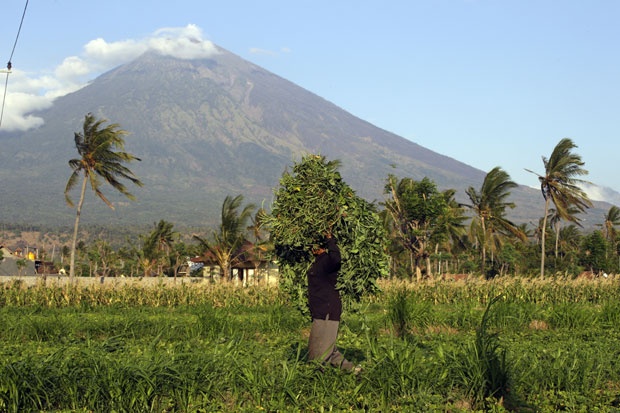 Индонезија: Ерупција вулкана и даље могућност