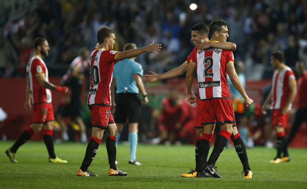 ЂИРОНА ОДУШЕВИЛА СВОЈЕ НАВИЈАЧЕ И ПРИСТАЛИЦЕ БАРСЕЛОНЕ: Краљ пао у Каталонији