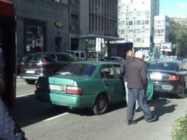 Ланчани судар код Трга Николе Пашића (ФОТО)