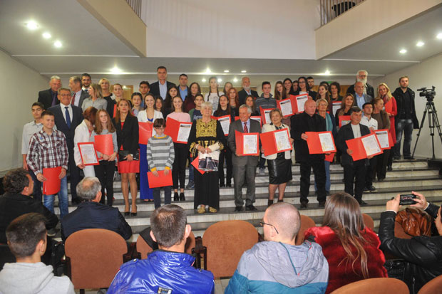 Нови Пазар: Уједињени у доброти и племенитости