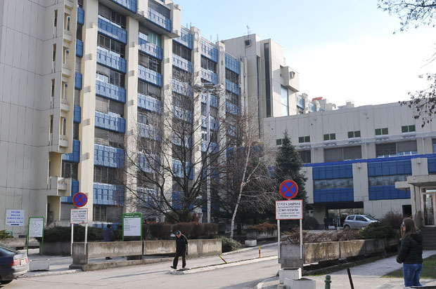 Због сумње на морбиле мајка и беба у карантину