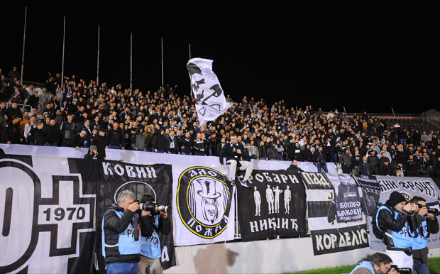 ЧАК 95 КАМЕРА СНИМА У ХУМСКОЈ: Ко буде правио инциденте биће избачен са стадиона