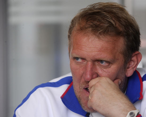 ПРОСИНЕЧКИ ДЕМАНТУЈЕ: Нећу доћи на клупу Србије!