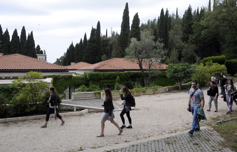 Грци траже договор