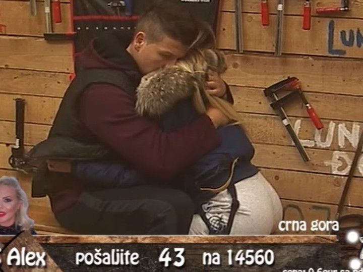 Слоба и Луна грцали у сузама: Немам жељу да те пољубим (ВИДЕО)