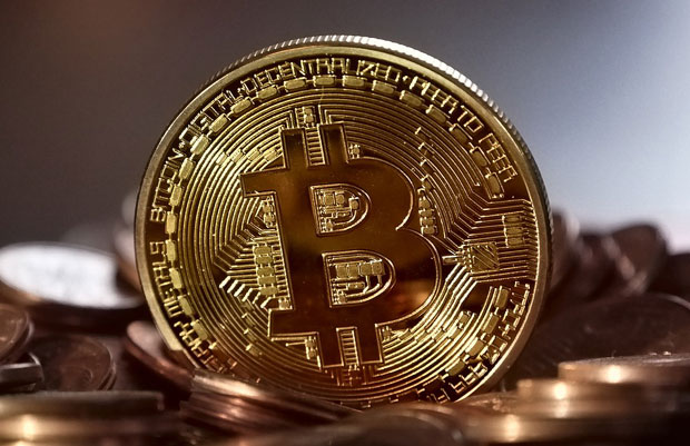 НОВИ РЕКОРД: Биткоин прешао границу од 21.000 долара