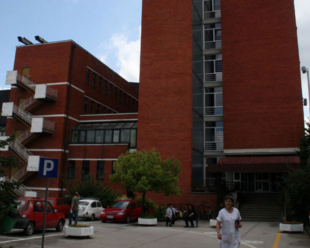 Шлог све више коси и младе