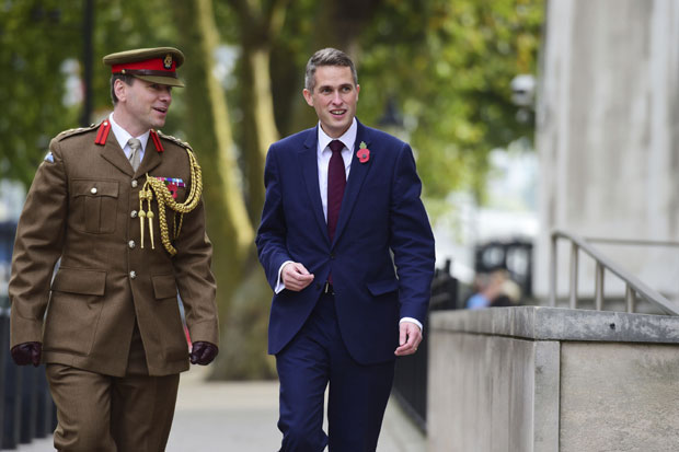 Гавин Вилијамсон нови британски министар одбране