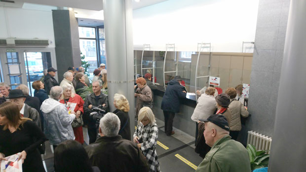 
Пензионери пожурили по попусте