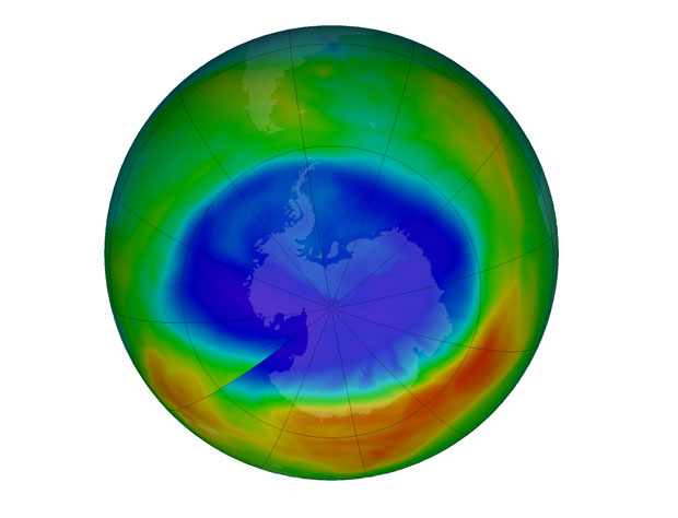 НАСА: Џиновска озонска рупа се најзад смањује (ВИДЕО)